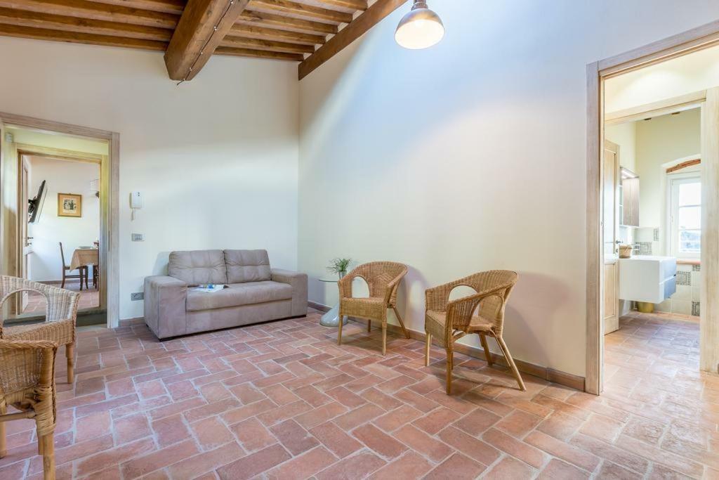 Relais del Lago e Relais del Monte Filettole Esterno foto