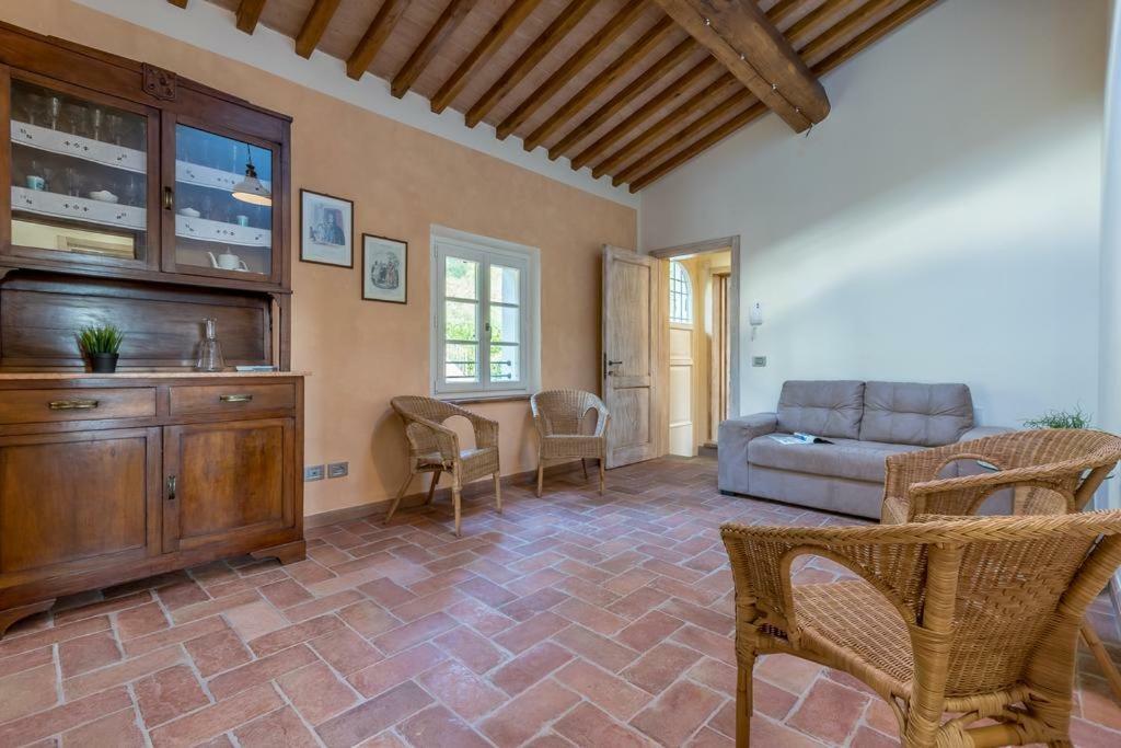 Relais del Lago e Relais del Monte Filettole Esterno foto